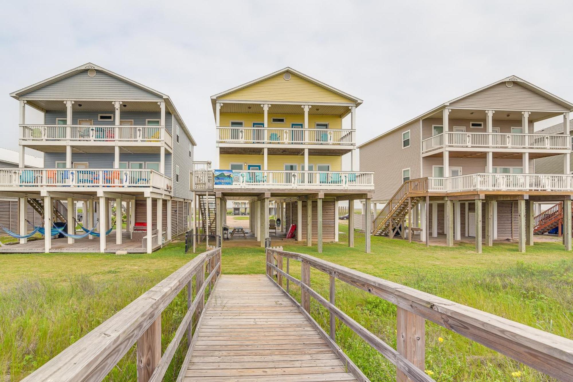Beachfront Texas Retreat - 2 Decks, Patio And Views! Surfside Beach Ngoại thất bức ảnh